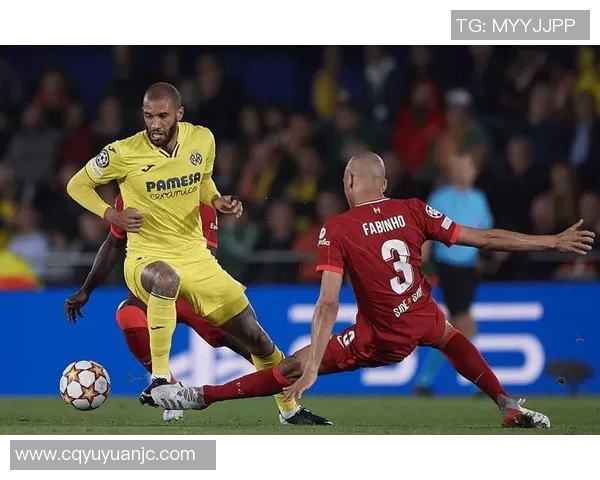 利物浦与利兹联激战成焦点双方进球精彩回顾与分析 利物浦与利兹联激战成焦点双方进球精彩回顾与分析