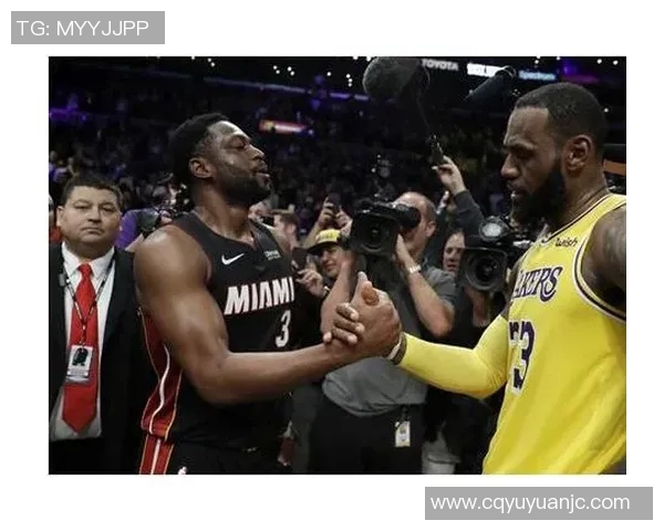 吉米巴特勒领衔热火队重返季后赛展现领袖风范与团队精神