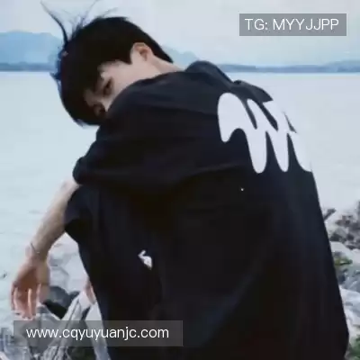 郜崧蒙